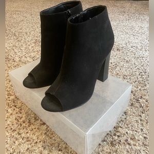 Bamboo open toed booties